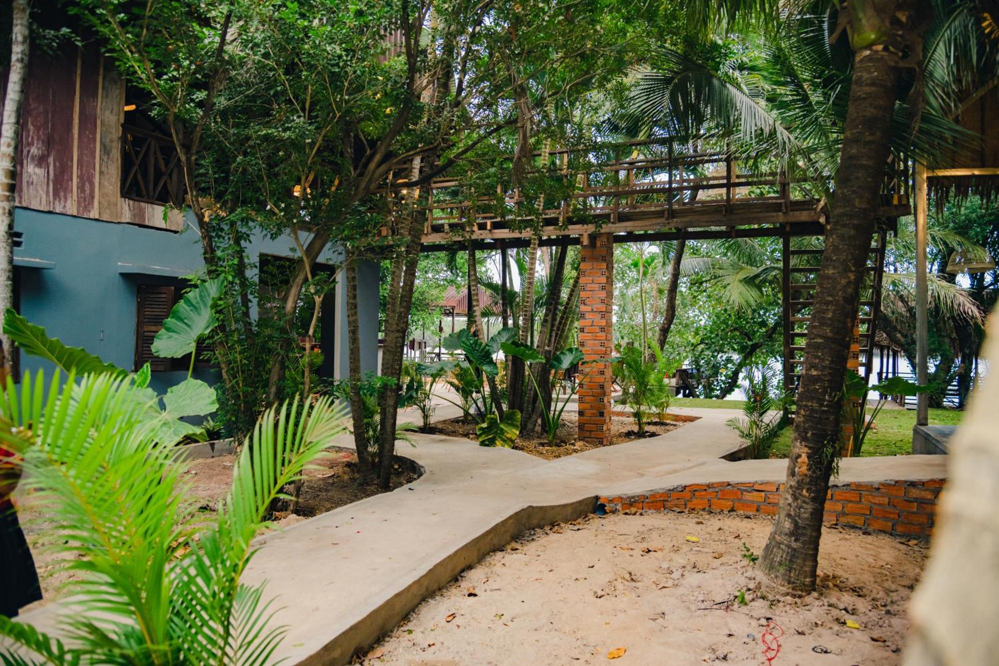 Banyan Tree Hostel Kampot Εξωτερικό φωτογραφία