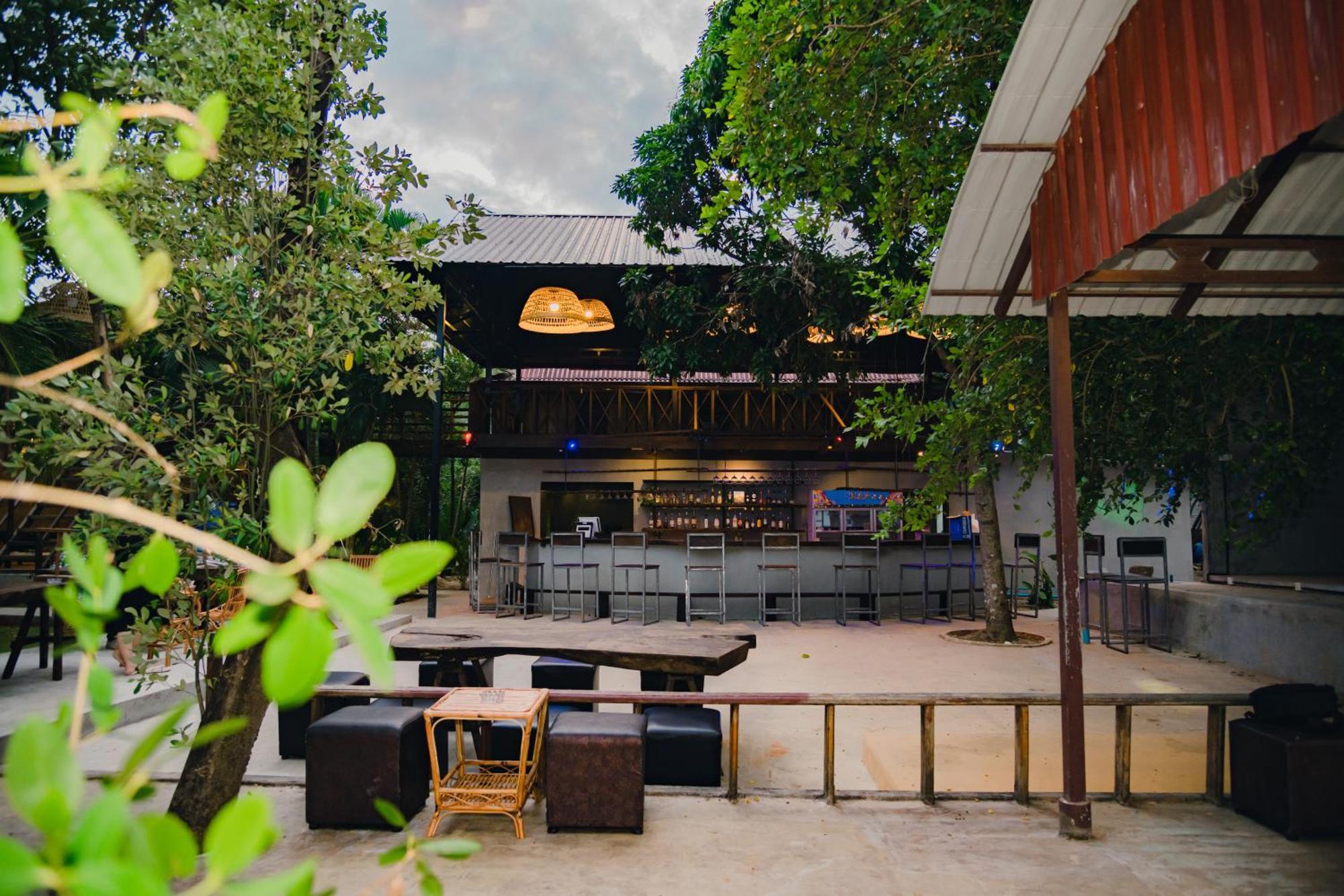 Banyan Tree Hostel Kampot Εξωτερικό φωτογραφία