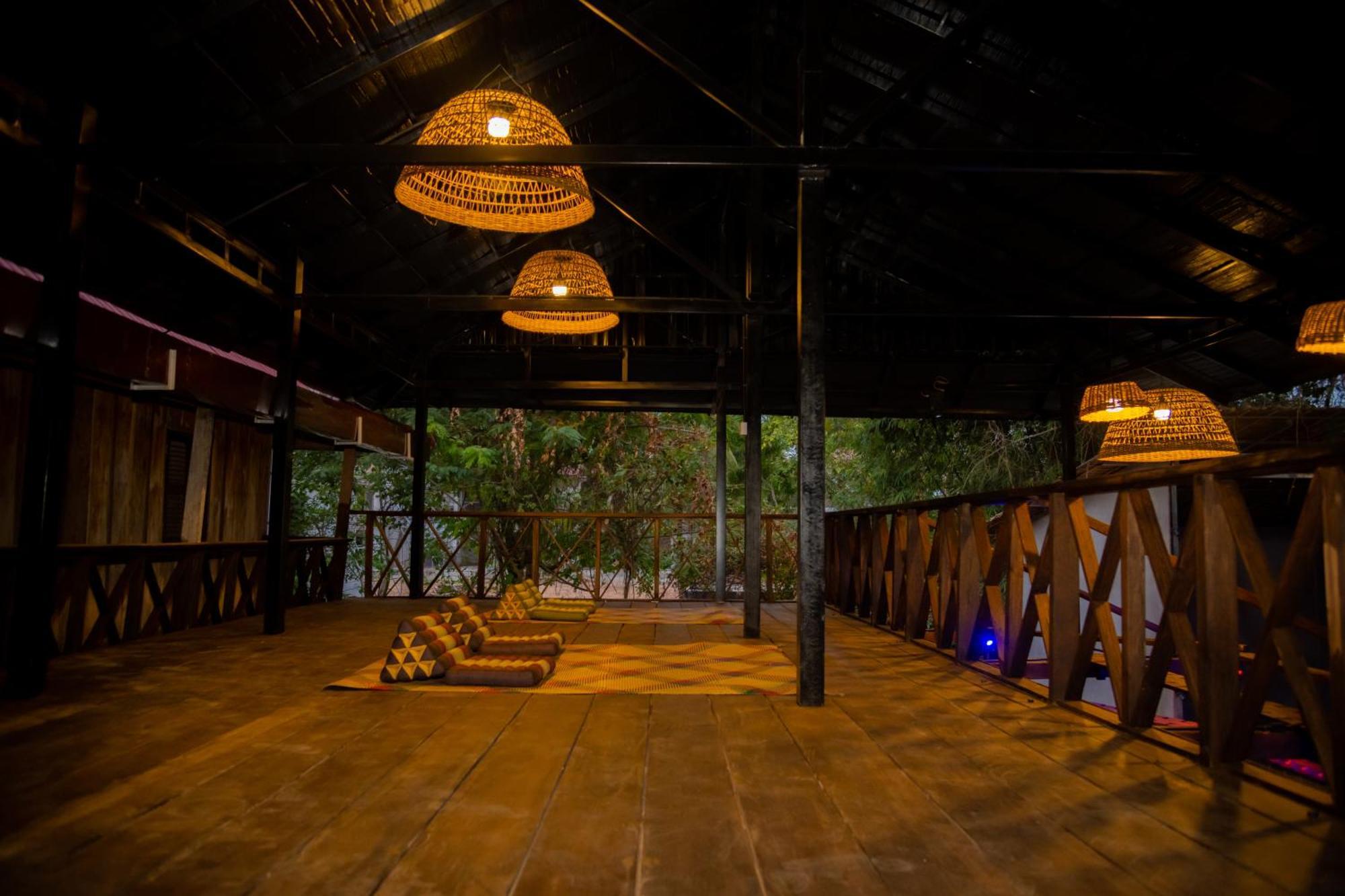 Banyan Tree Hostel Kampot Εξωτερικό φωτογραφία