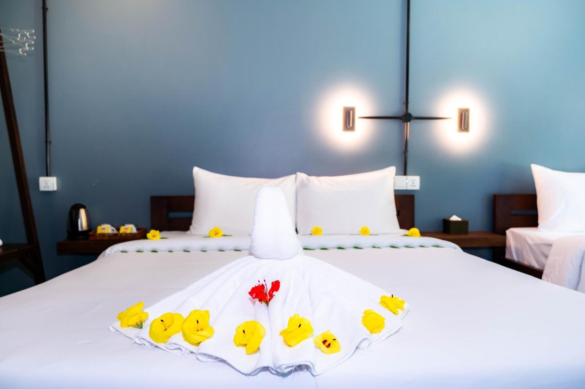 Banyan Tree Hostel Kampot Εξωτερικό φωτογραφία